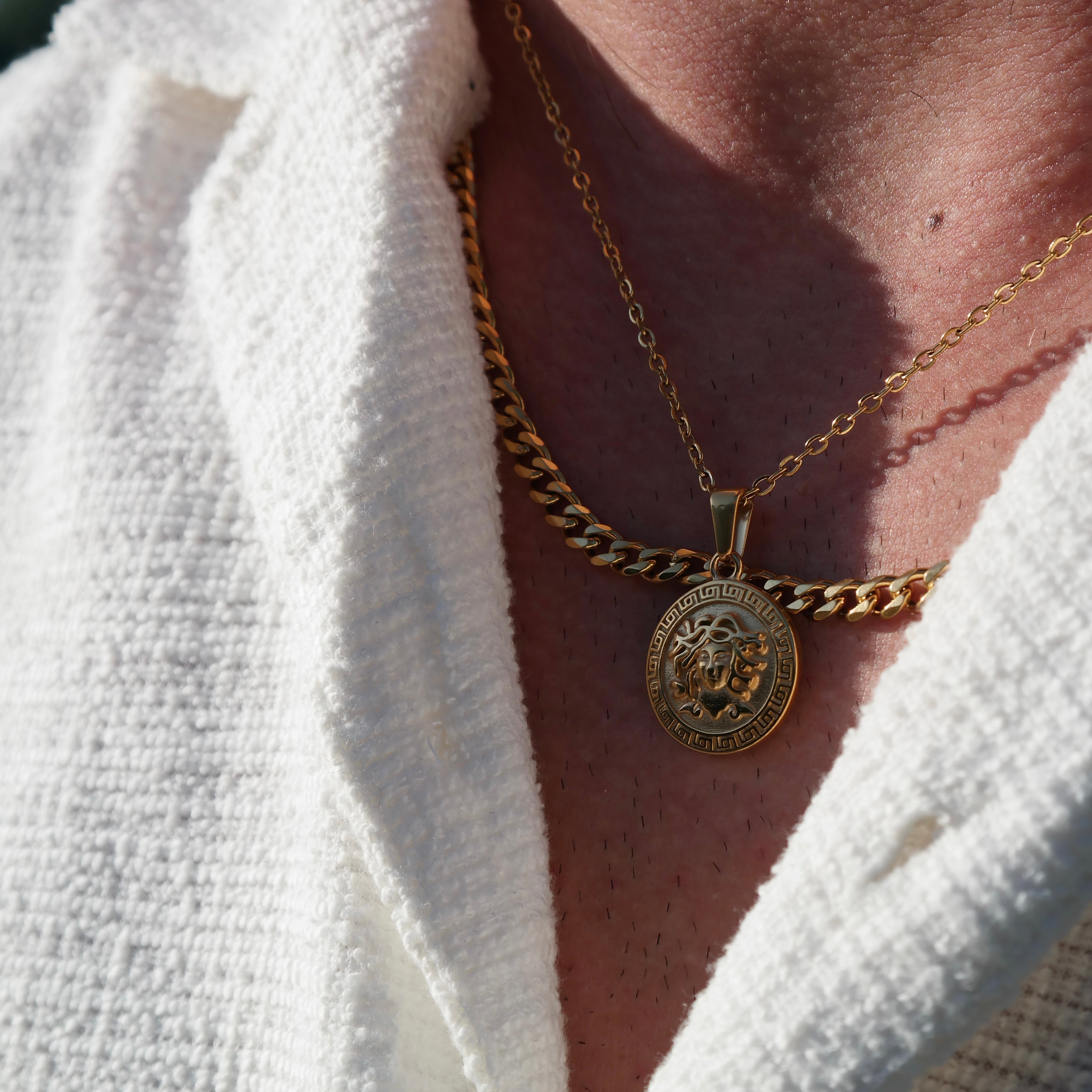 Medusa Pendant (Gold)