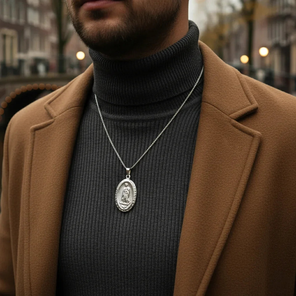 Virgin Mary Pendant (Silver)
