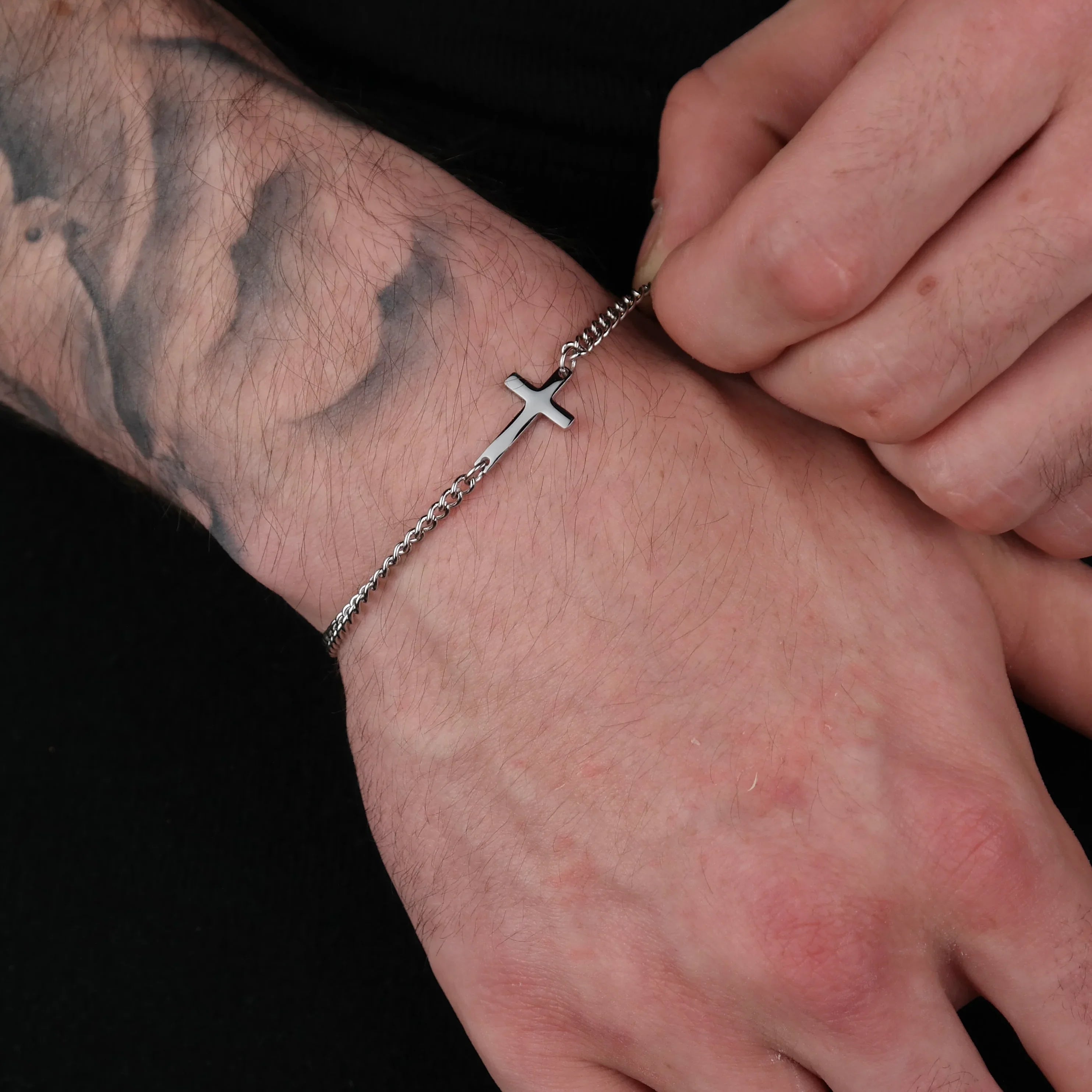 Cross Bracelet 2MM (silver)