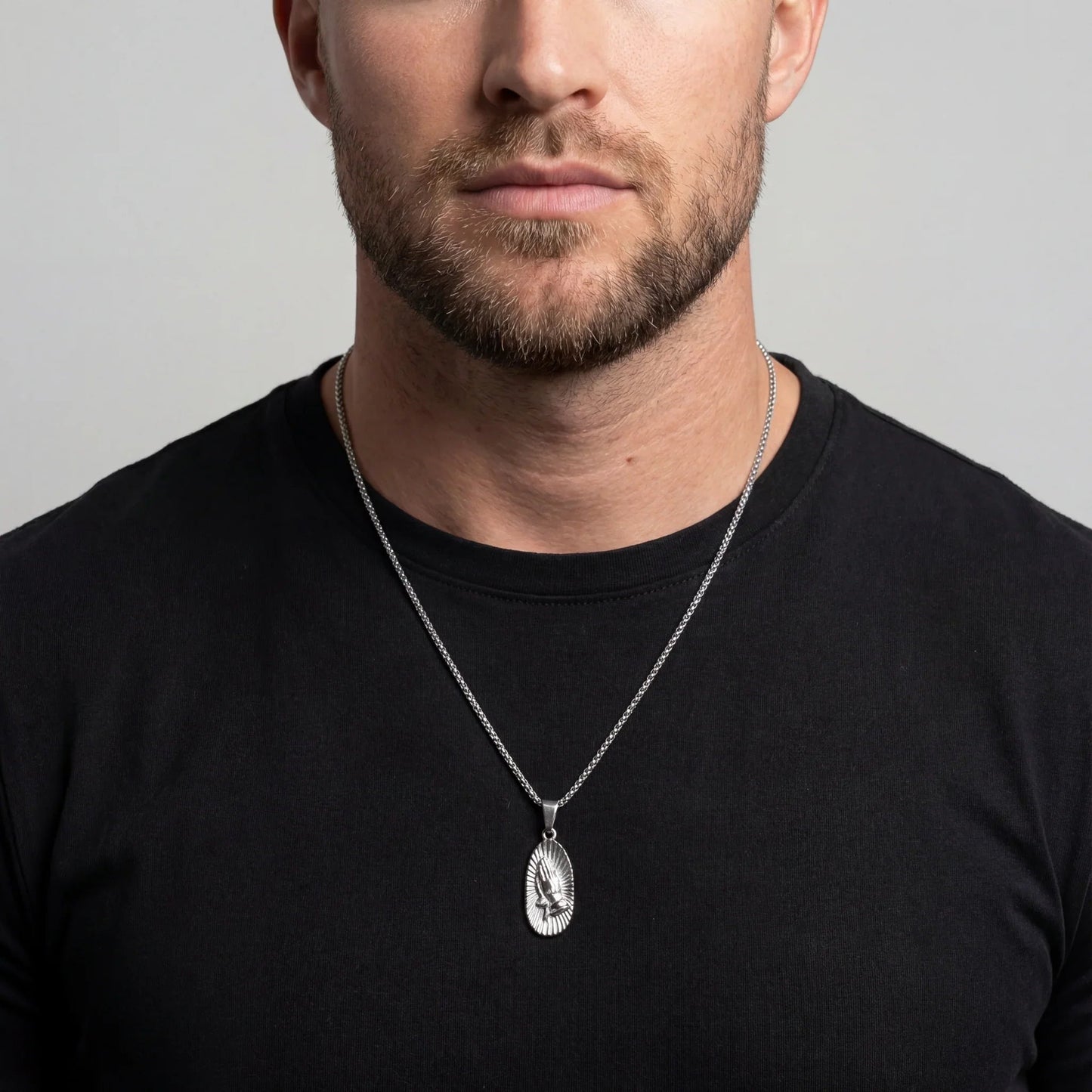 Praying Hands Pendant (silver)