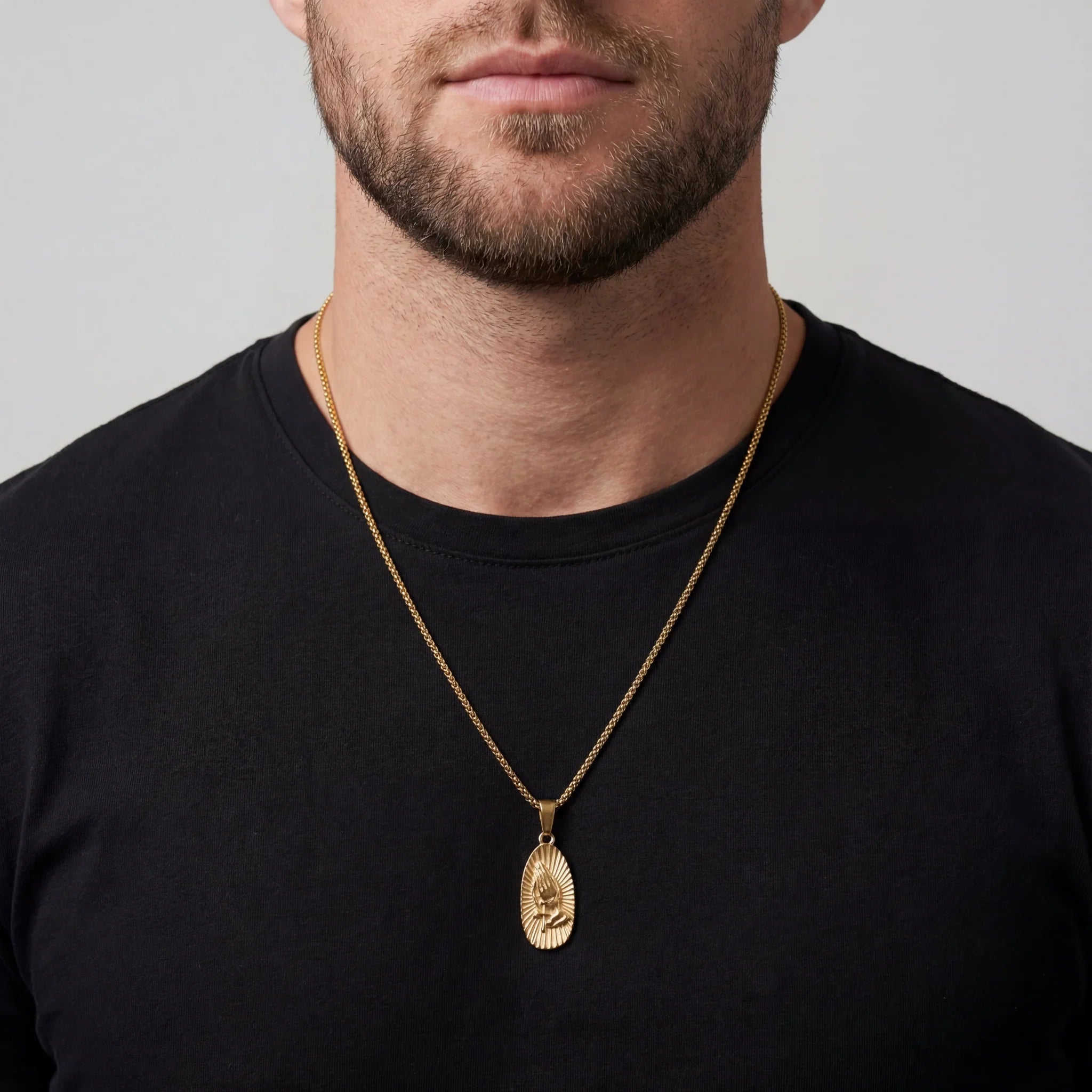 Praying Hands Pendant (Gold)