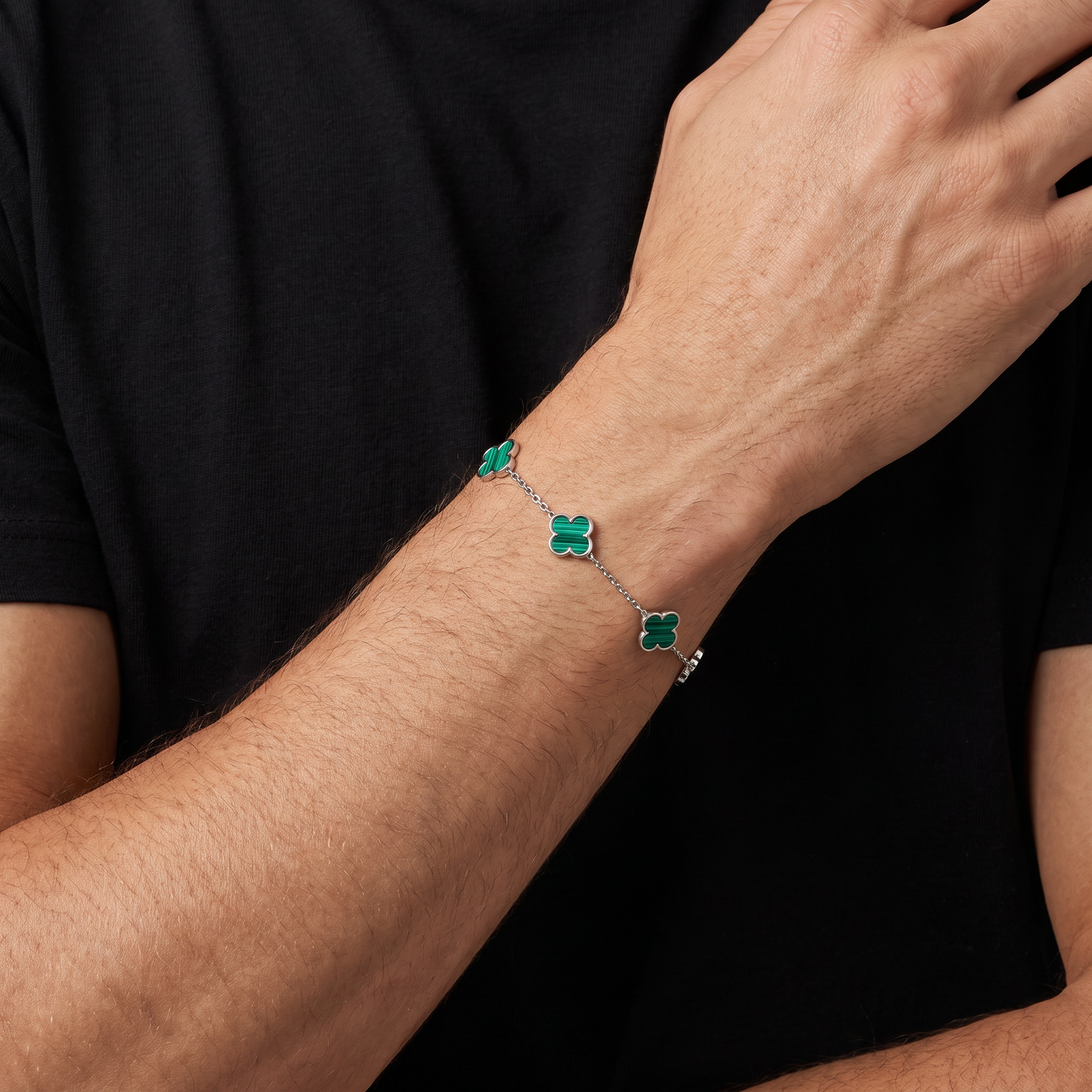 Fortuna Klaver groen zilver - gedragen