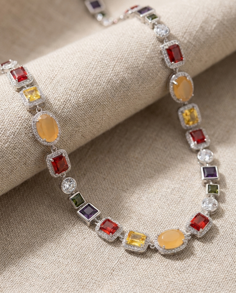 Gemstone Necklace Silver - macro