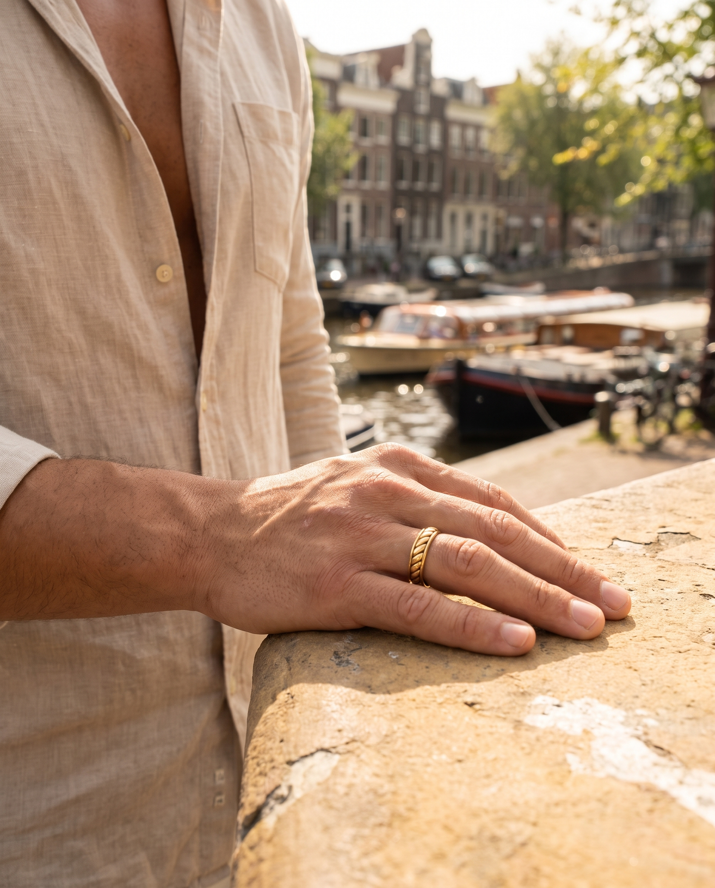Rope Ring (Gold) - Lifestyle