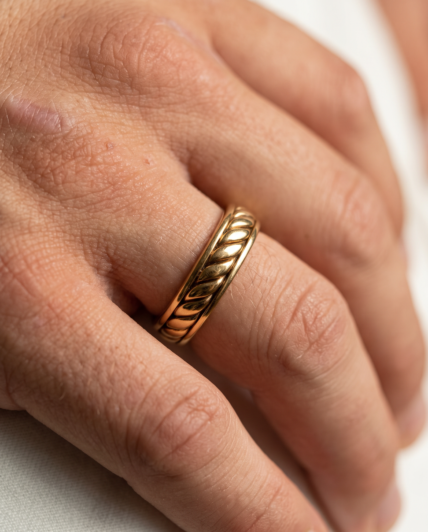 Rope Ring (Gold) - Worn detail